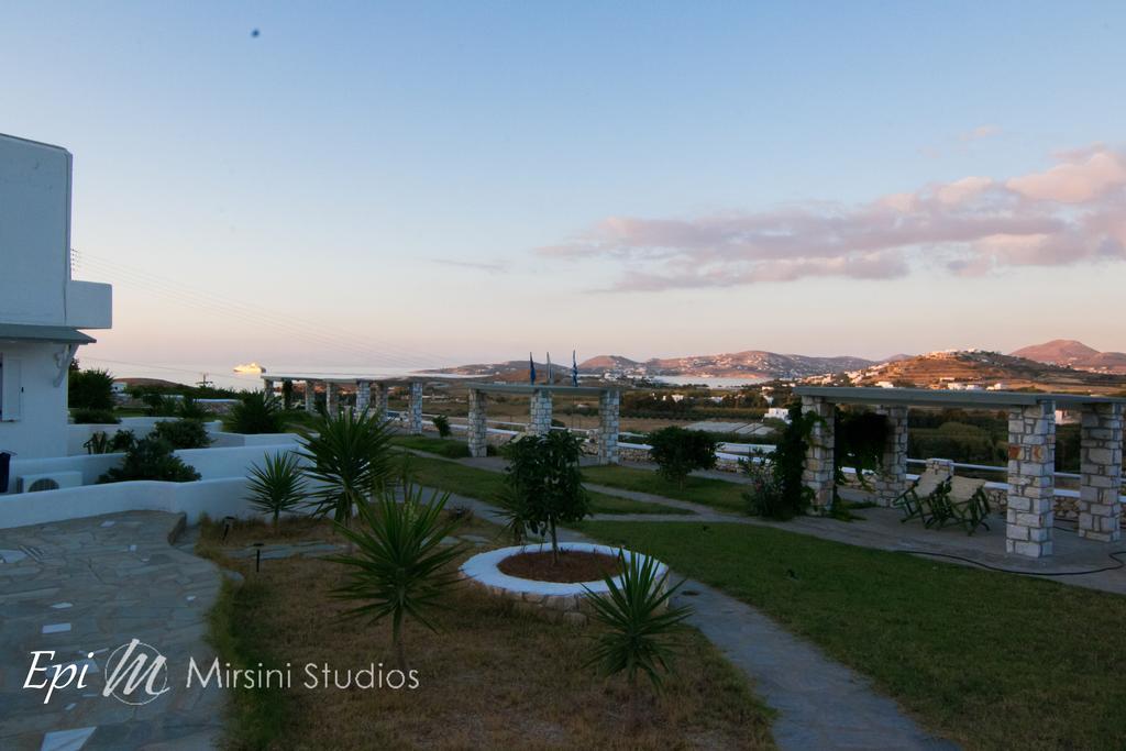 Mirsini Studios Parasporos Екстер'єр фото