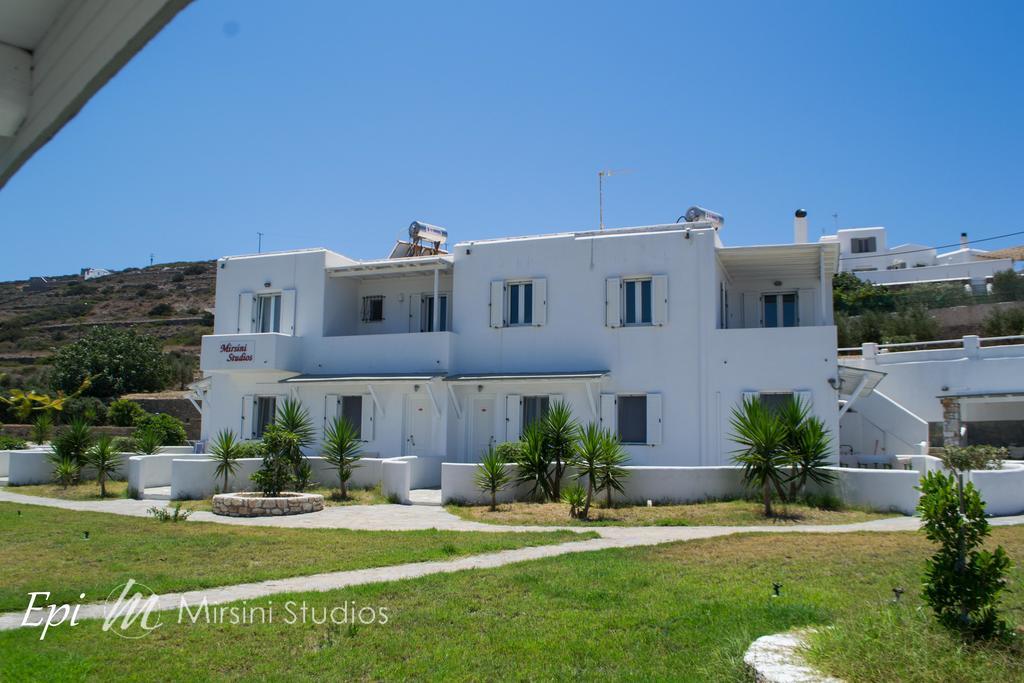 Mirsini Studios Parasporos Екстер'єр фото