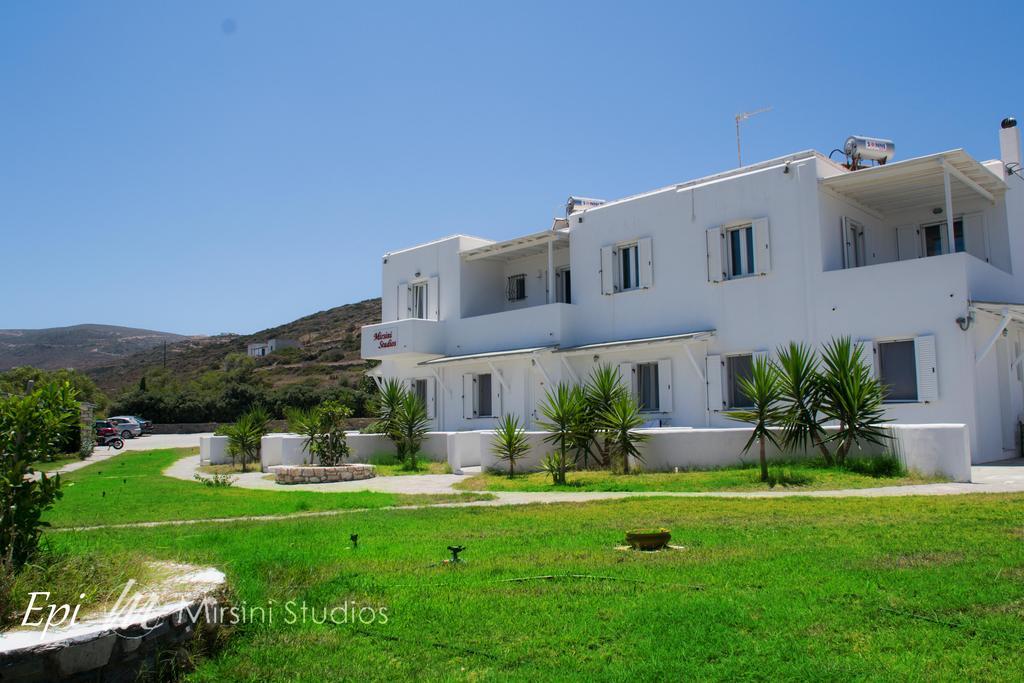 Mirsini Studios Parasporos Екстер'єр фото